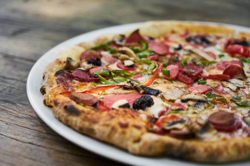 Pequod's pizza classic deep dish caramelized crust